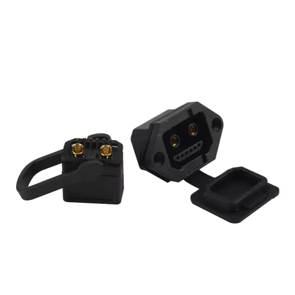 Charging connector